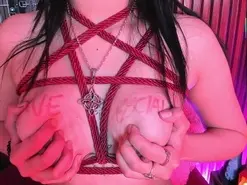 Amateur Adult Webcam of Mhannia_bdsmpri