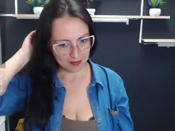 Amateur Free Porn Cam of Lauryn_Jones