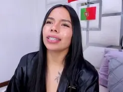 Amateur Free Live Porn of ZoeSwam