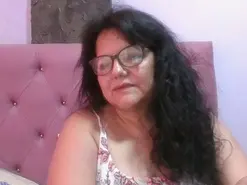 Amateur Live Sex Cam of Lindssay_x