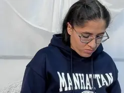 Amateur Watch Live Sex Cams of chantal_adams0