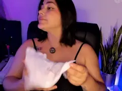 Amateur Live Porn of lucy26_