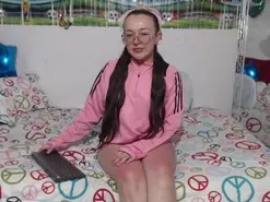 Amateur Best Webcam of Angela18_honey
