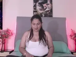 Amateur Sex Cam of alma_alavares