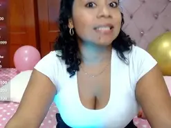 Amateur Adult Webcam of amber_rousse