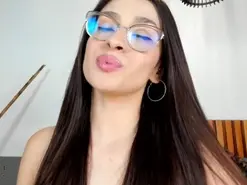 Amateur Private Sex Chat of AndraCyrus