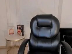 Amateur Live Sex Cam of MiaFarrell