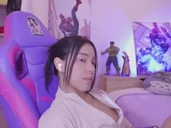 Amateur Live Sex Cam of MadelynRose