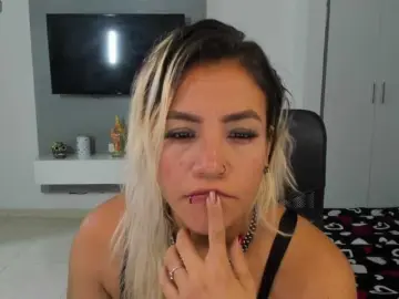 Bongacams Best Webcam of luckyjok