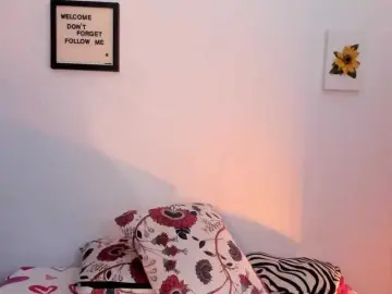 Bongacams Live Sex of Lauratoro