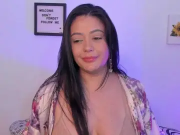 Bongacams Live Sex Cam of Lauratoro