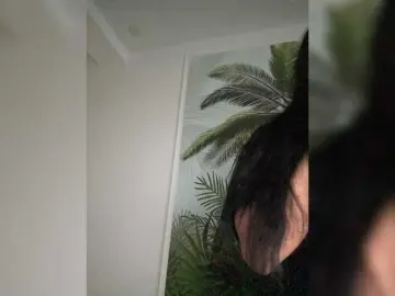 Bongacams Sex Cam of LadyOfDesire