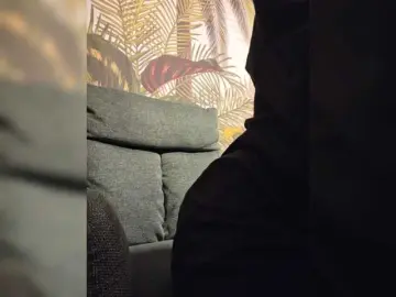 Privates for 90+ tokens sex chat