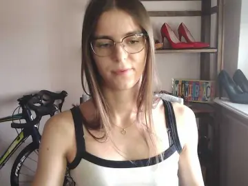 Bongacams Free Porn Cam of MegiKiss