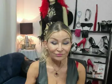 Bongacams Best live sex cam show of soft-crystal