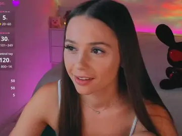 Bongacams Free Porn Cam of MaybeBabeTV