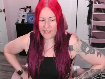 Bongacams Live Sex Cam of gennyrock