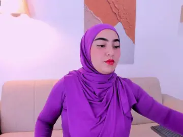 Bongacams Watch Live Sex Cams of Malika-Noor
