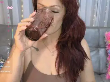 Bongacams Nude Webcam of Queenkataleya