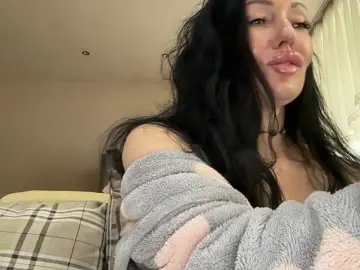 Bongacams Sex Cam of KorolevaQween000