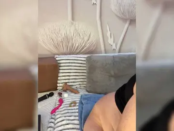Stripping sex chat