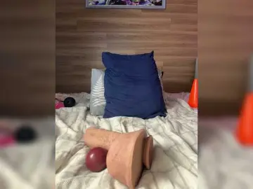 Bongacams Free Live Porn of ALISAMAKS