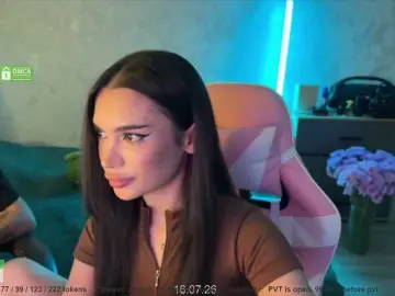 Bongacams Best live sex cam show of CoupleOnFire