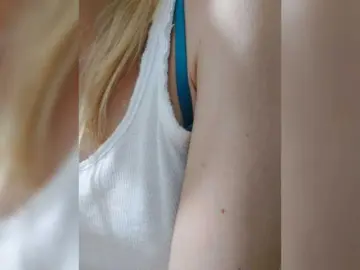 Bongacams Private Sex Chat of LittleSammy