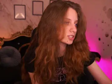 Bongacams Live Porn of CuteeFoxy
