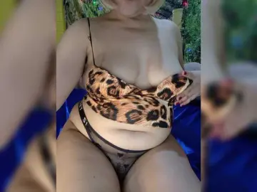 Bongacams Watch Live Sex Cams of SexyHeaven69