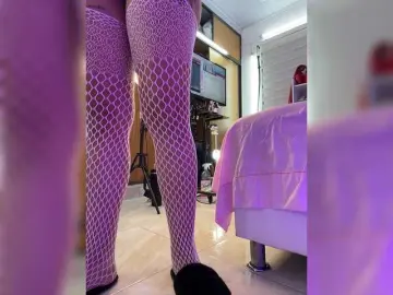 Bongacams Live Sex Cam of EmilyLeah