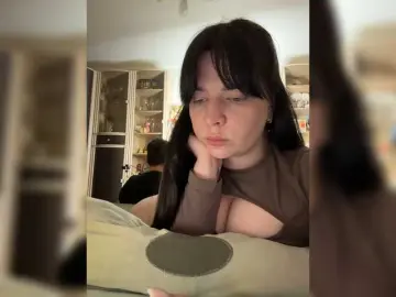 Bongacams Free Porn Cam of HellMor