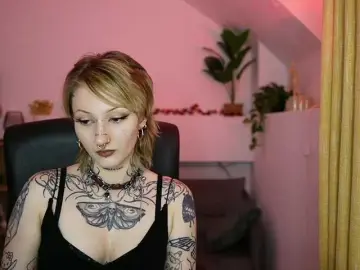 Bongacams Best live sex cam show of tattooedblondee18