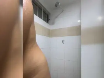 Bongacams Free Porn Cam of MeganRosse1
