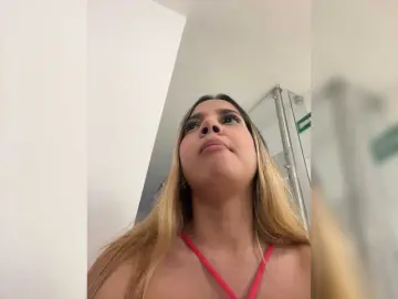 Bongacams Free Porn Cam of MeganRosse1