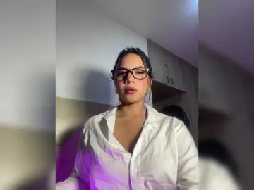 Bongacams Live Sex Cam of MeganRosse1