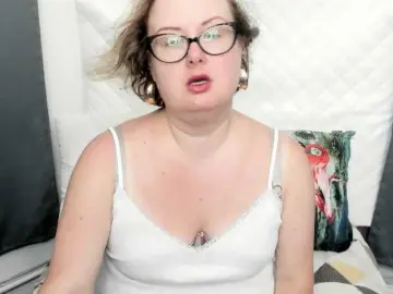 Bongacams Watch Live Sex Cams of BonnieFlirt