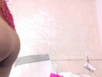 Bongacams Adult Webcams of ebony-suggarmommy1