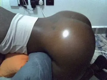 Bongacams Free Live Porn of SpicyHailey88