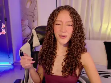 Bongacams Watch Live Sex Cams of ChloeMoreti