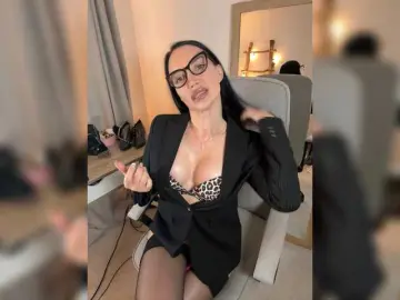 Bongacams Live Sex of Amarulla