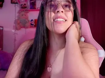 Bongacams Nude Webcam of daniabet