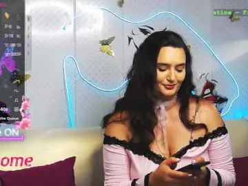Bongacams Free Porn Cam of WickedButShy