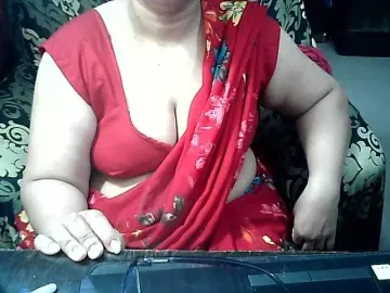 Bongacams Live Sex Cam of Indianbhabhimilf40