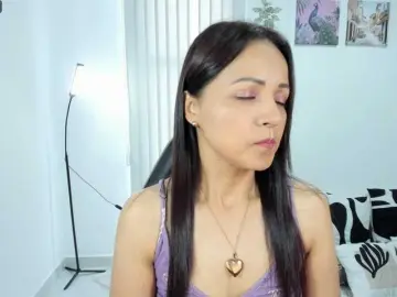 Bongacams Sex Cam of Carlin1511
