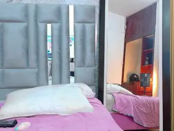 Bongacams Free Porn Cam of daddysneakin