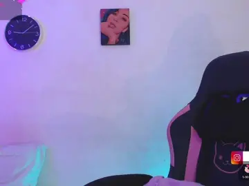 Bongacams Adult Webcam of alaiasweet