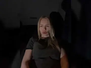 Bongacams Free Live Porn of -SexyMilf-