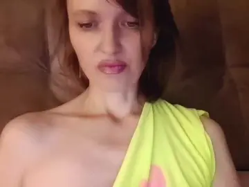 Bongacams Adult Video Chat of lilisexy14