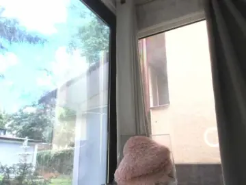 Bongacams Live Porn of ScarletFlame